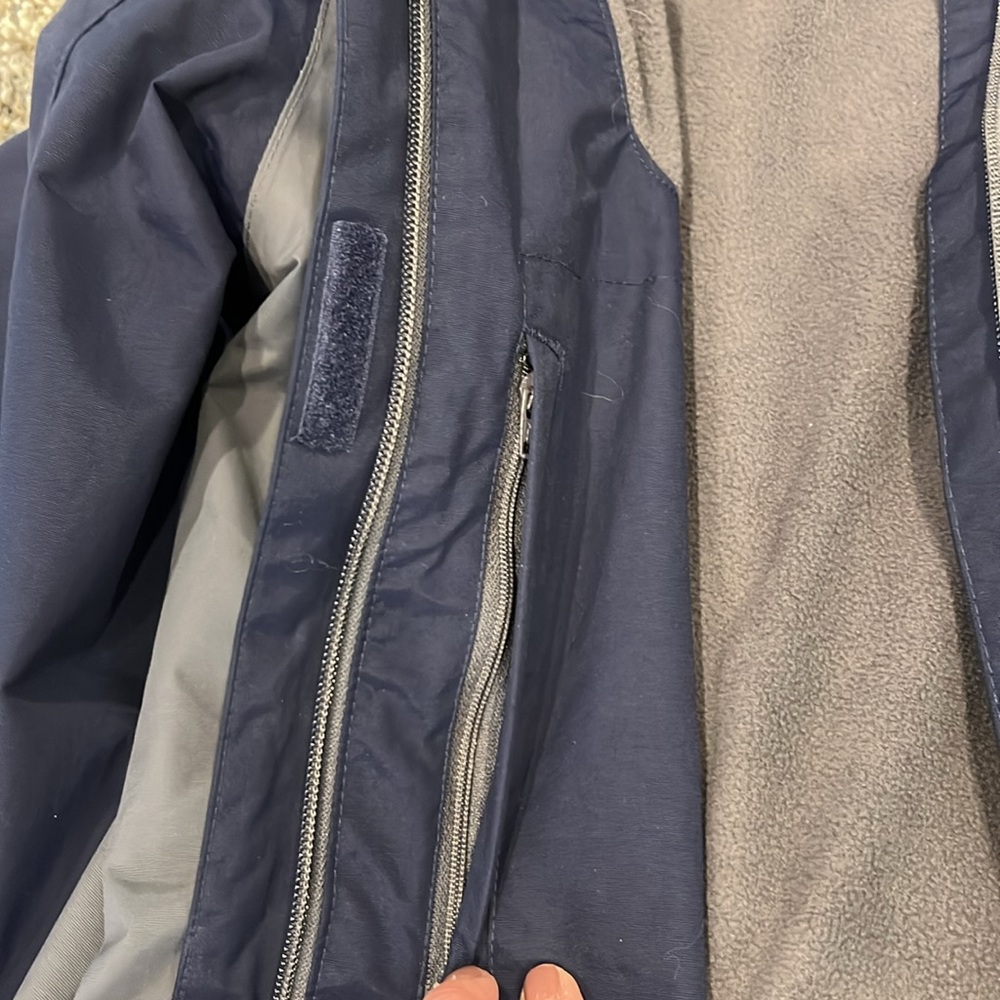 Jacket - Picture 10 of 12